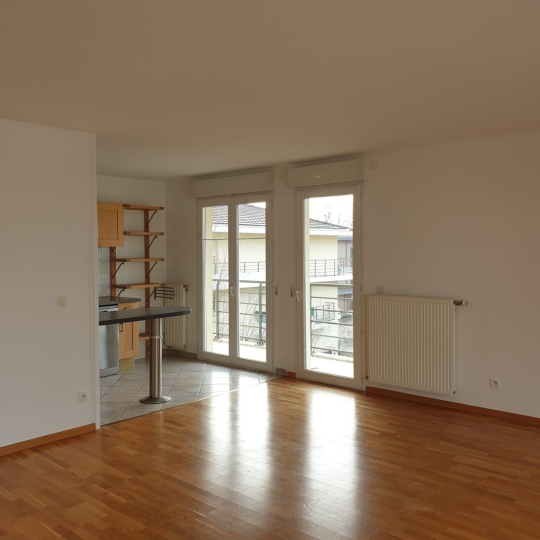  Annonces SAINTJULIENENGENEVOIS : Apartment | FERNEY-VOLTAIRE (01210) | 134 m2 | 2 239 € 