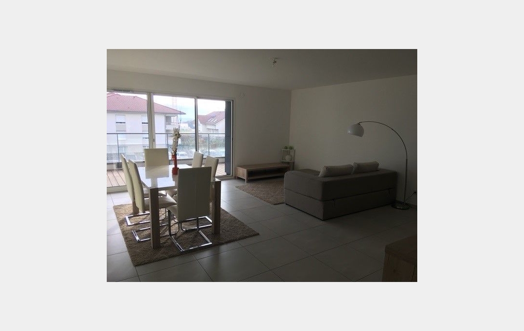 Annonces SAINTJULIENENGENEVOIS : Appartement | THOIRY (01710) | 100 m2 | 2 365 € 