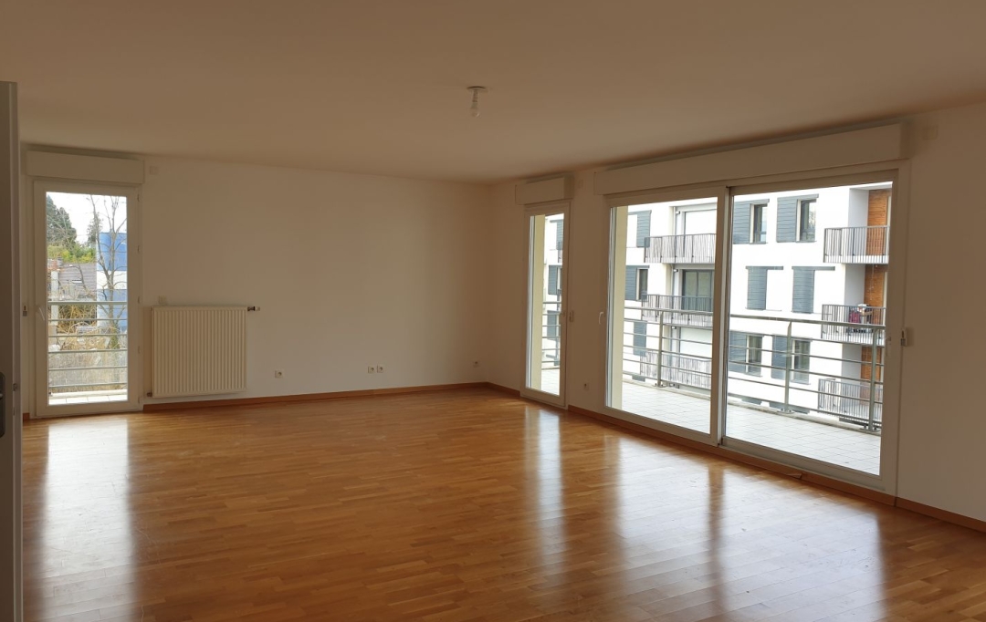 Annonces SAINTJULIENENGENEVOIS : Apartment | FERNEY-VOLTAIRE (01210) | 134 m2 | 2 239 € 