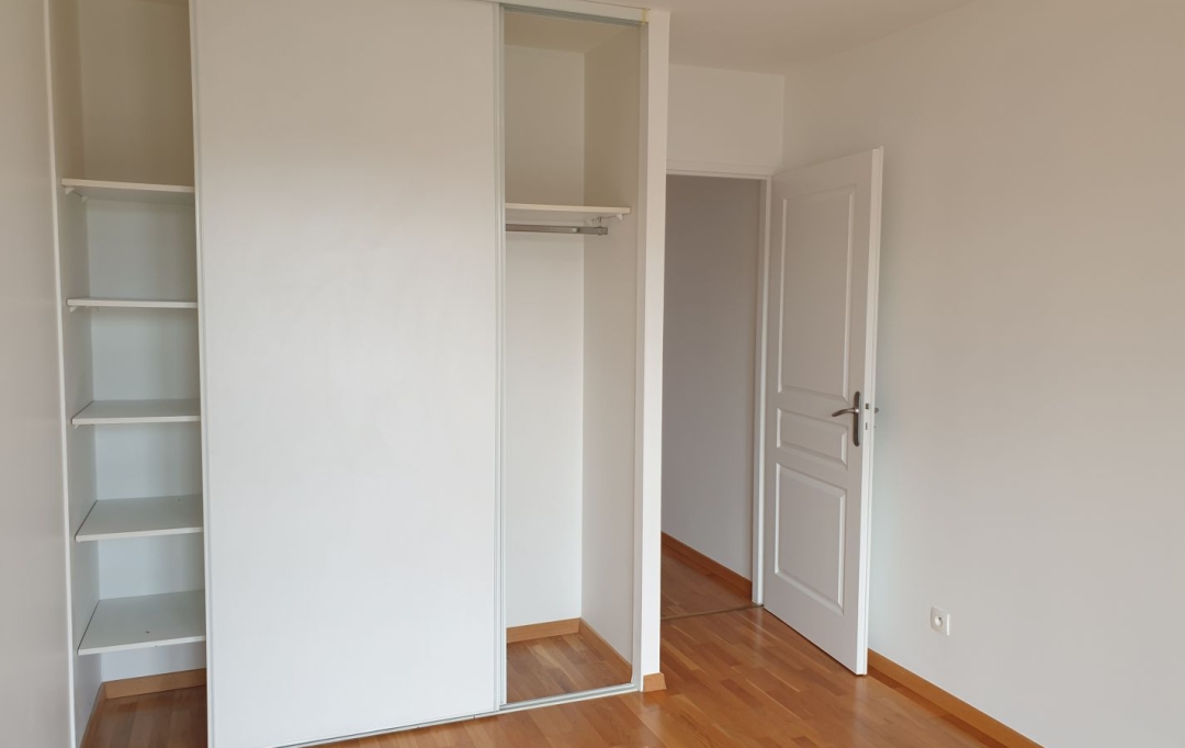 Annonces SAINTJULIENENGENEVOIS : Appartement | FERNEY-VOLTAIRE (01210) | 134 m2 | 2 239 € 